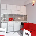 Апартаменты La Cigale *