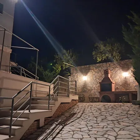 דירה La Cigale Radhimë