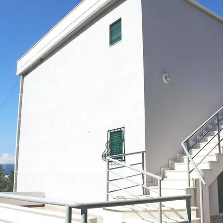 La Cigale * Radhimë